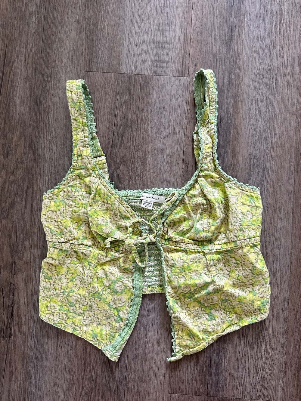 American Eagle Floral Tie-Front Crop Tank Top
